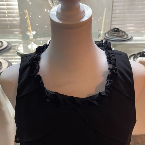 Women’s short black dress - Picture 3 of 7